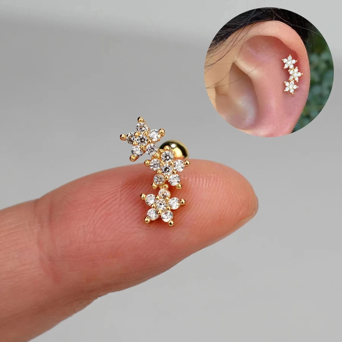 Adorable petite boucle d'oreille