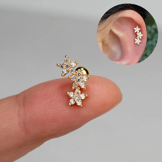 Adorable petite boucle d'oreille