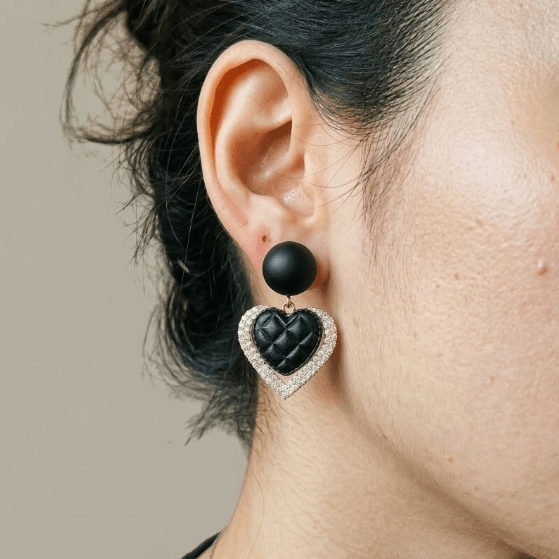 Boucles d'oreilles Cœur Noir en Or
