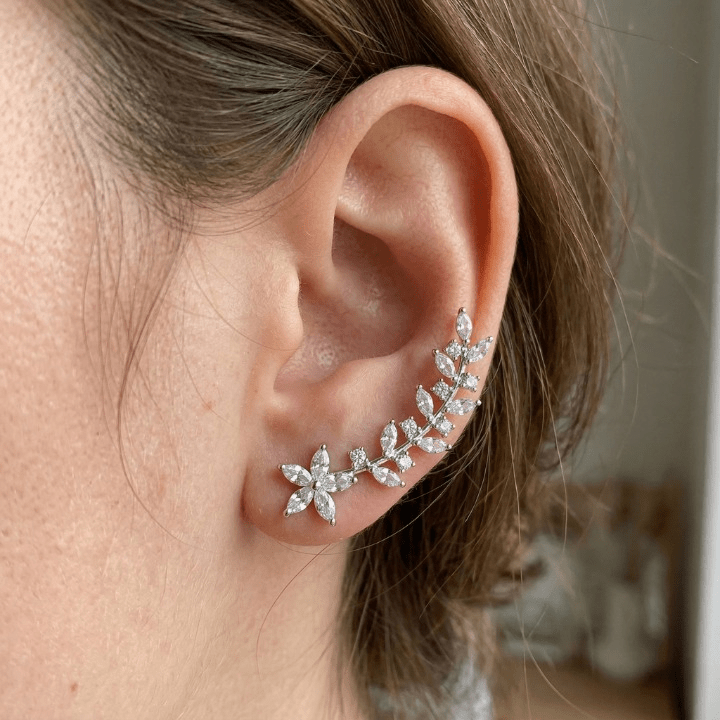 Boucles d'oreilles élégantes en forme de fleur
