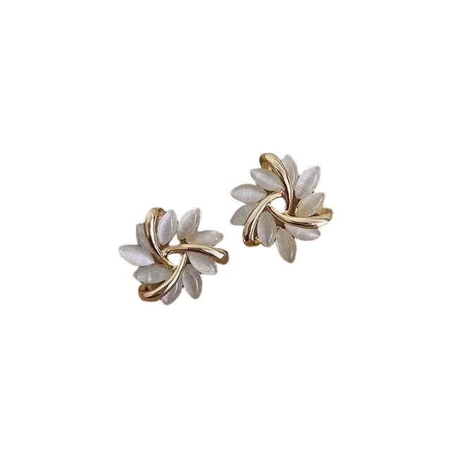 Boucles d'oreilles Puces Feuille Dorée Opale Blanche