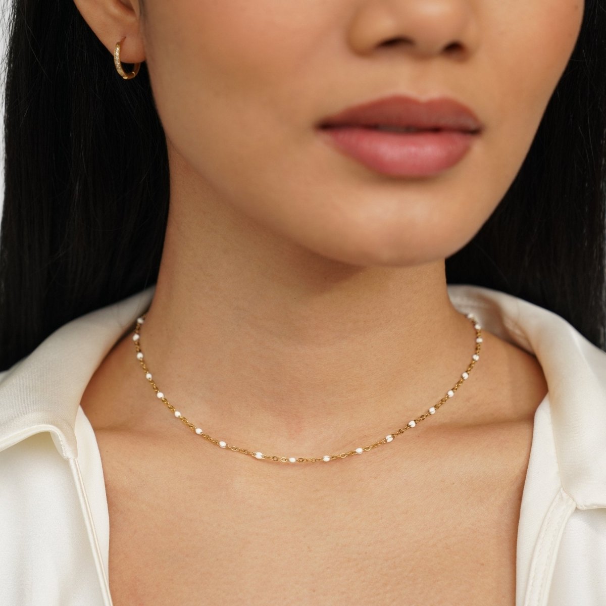 Collier perles blanches épuré