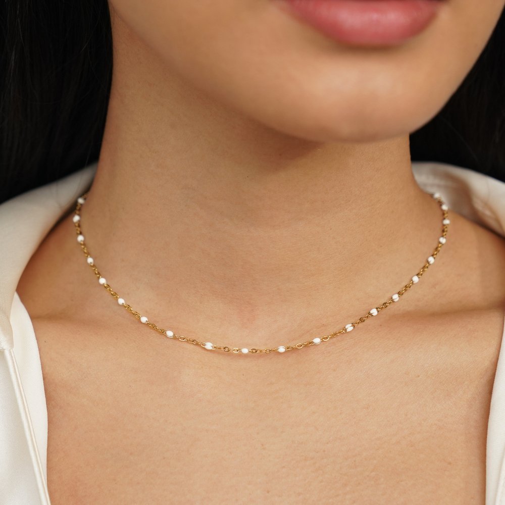 Collier perles blanches épuré