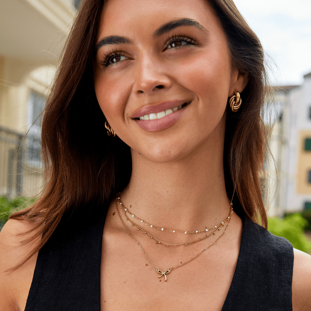Collier perles blanches épuré