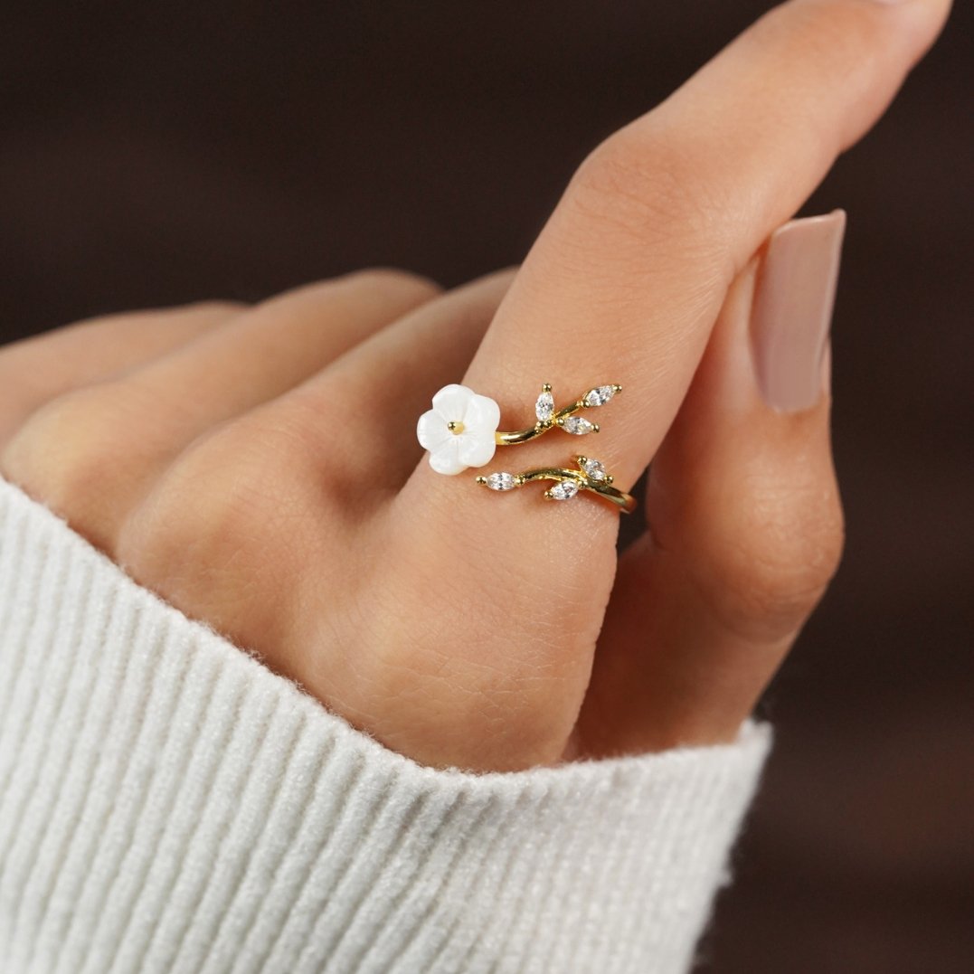 Rise - Bague fleur blanche